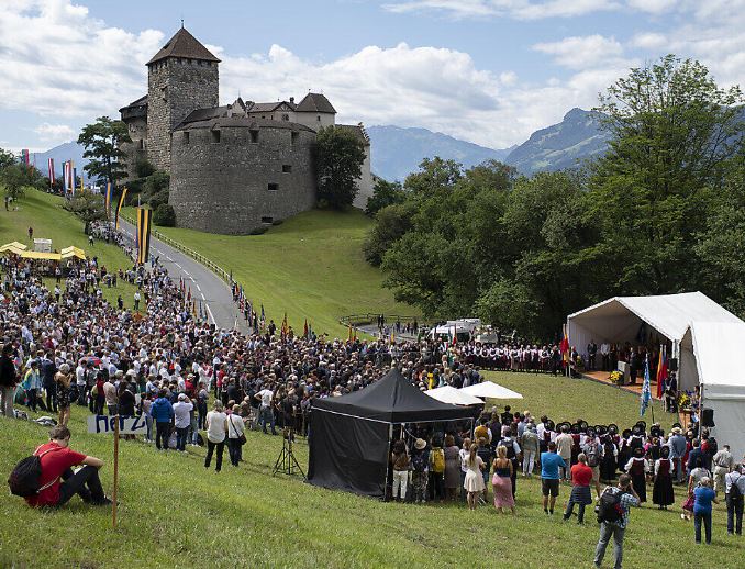 Foto-Staatsfeiertag.JPG